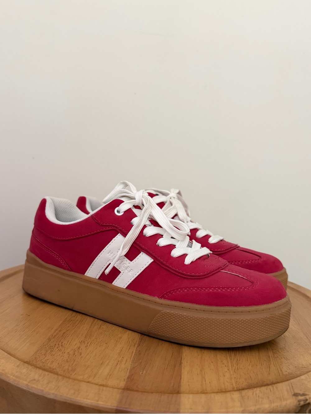 Tommy Hilfiger Pink Gum Sole Sneakers Women’s Size 8.5